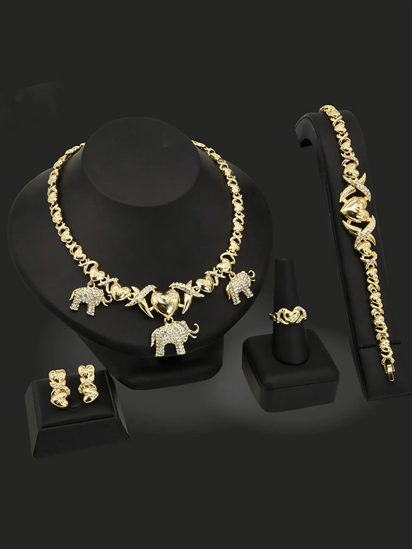 Four-Piece Women's Elegant Xo Heart Crystal Elephant Jewelry Set, Wedding Party Bride Necklace Ring Earrings Bracelet Set