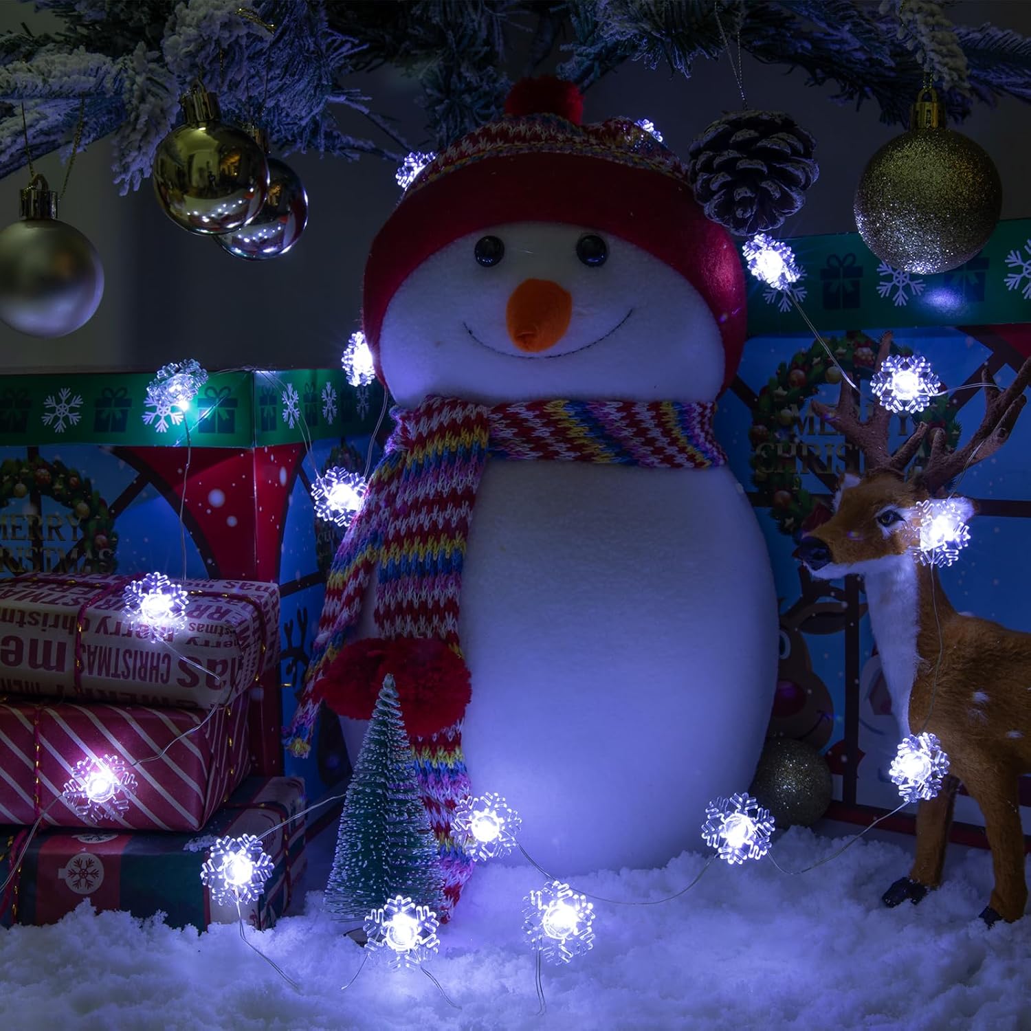 2 Pack  Operated Snowflake Christmas Lights Decorations,7FT  Wire 20 LED Snowflake String Lights for Indoor Holiday Wedding Party Christmas Tree Garland Decor(Cold White)