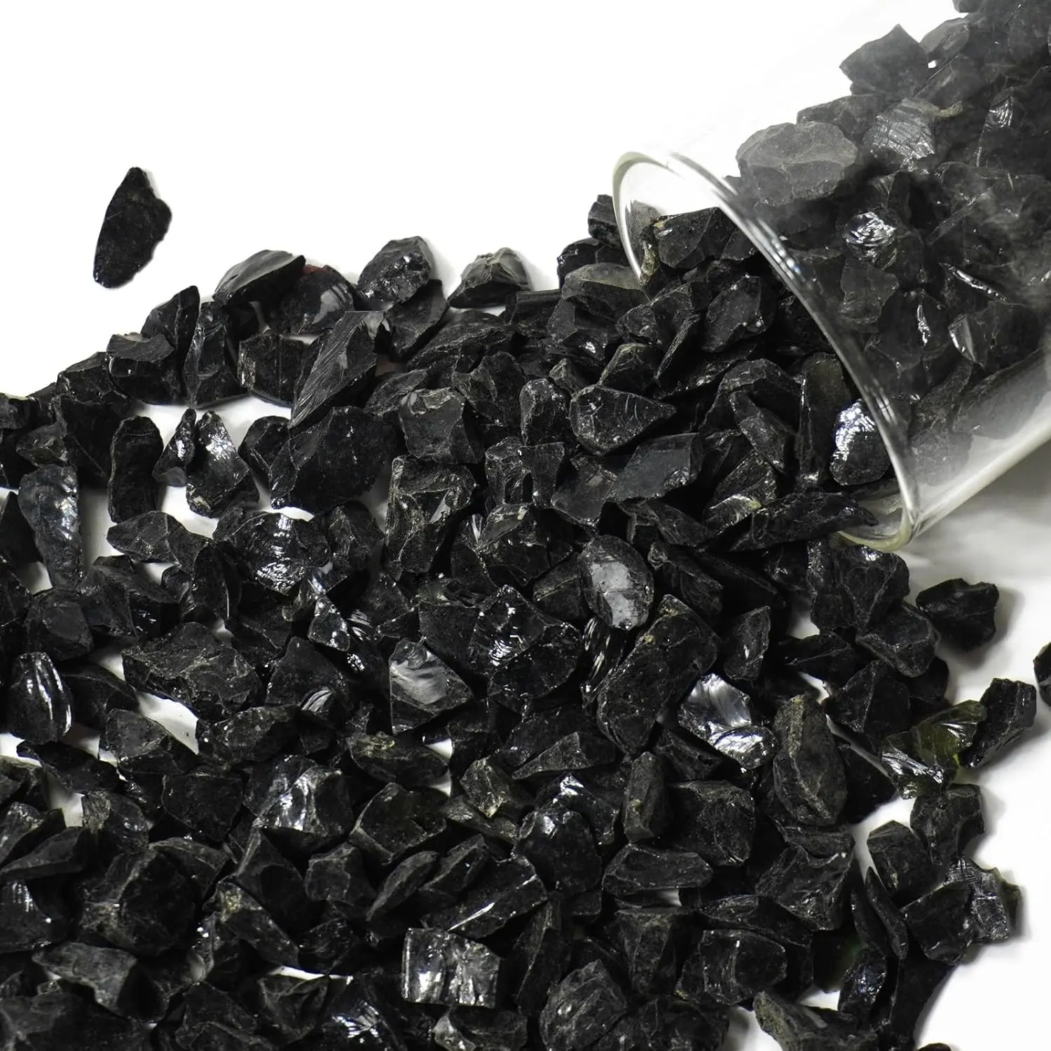 1 Lb Large Crushed Black Sea Glass Broken Irregular Granules for Vase Fillers Candle Holder Sand Pebbles Succulent Terrarium Aquarium Fish Turtle Tank Decorations