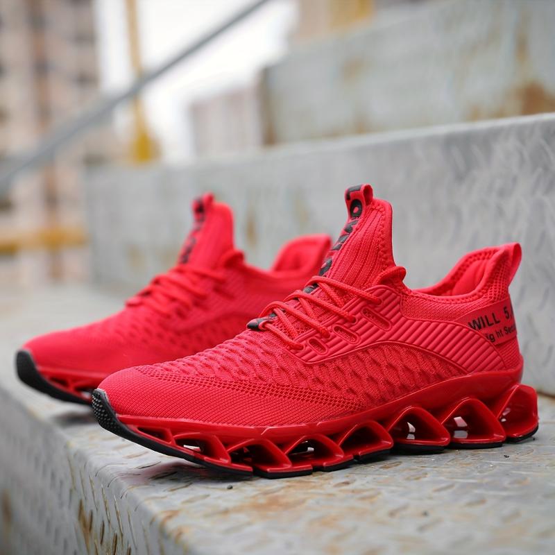 Lightweight and Breathable Men's Blade Sneakers with Odor-resistant Technology - Slip-on Sneakers with Shoelaces