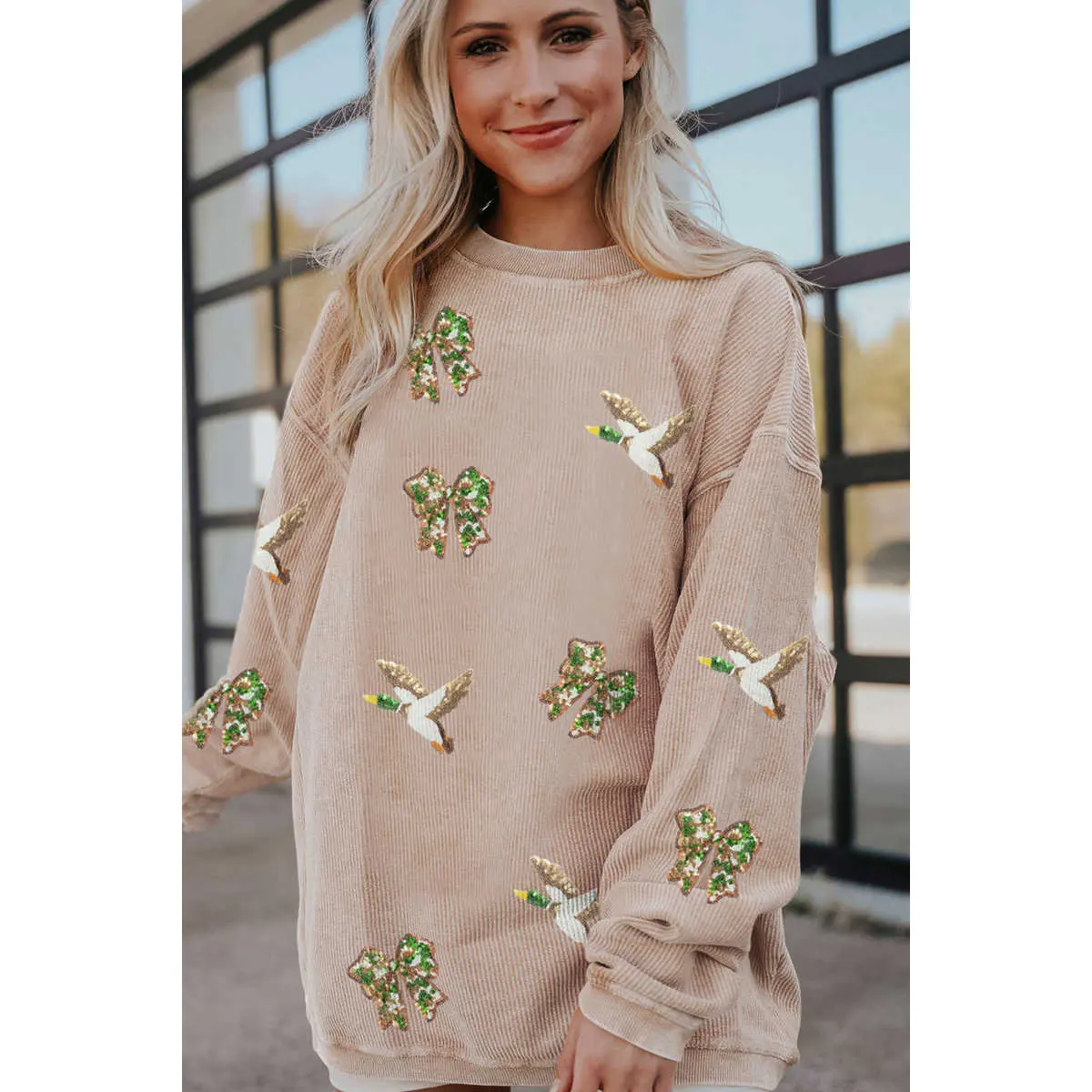 Women's Oversized Long-Sleeve Tunic Sweatshirt - Soft Fabric, Apricot Twisted Rib, Sequin Patches, Mallard Bow Pattern Tops, Long Sleeves, Casual
