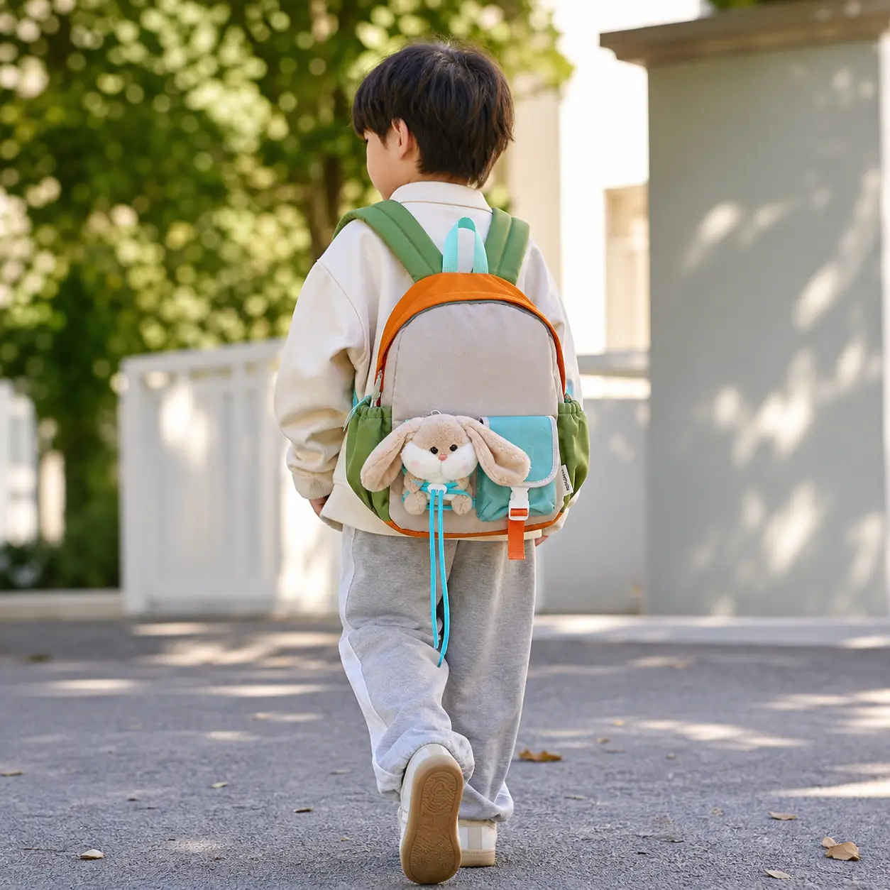 Detachable Plush Doll Backpack, Cute Ins-Style Lightweight Cartoon Daypack for Kindergarten Kids