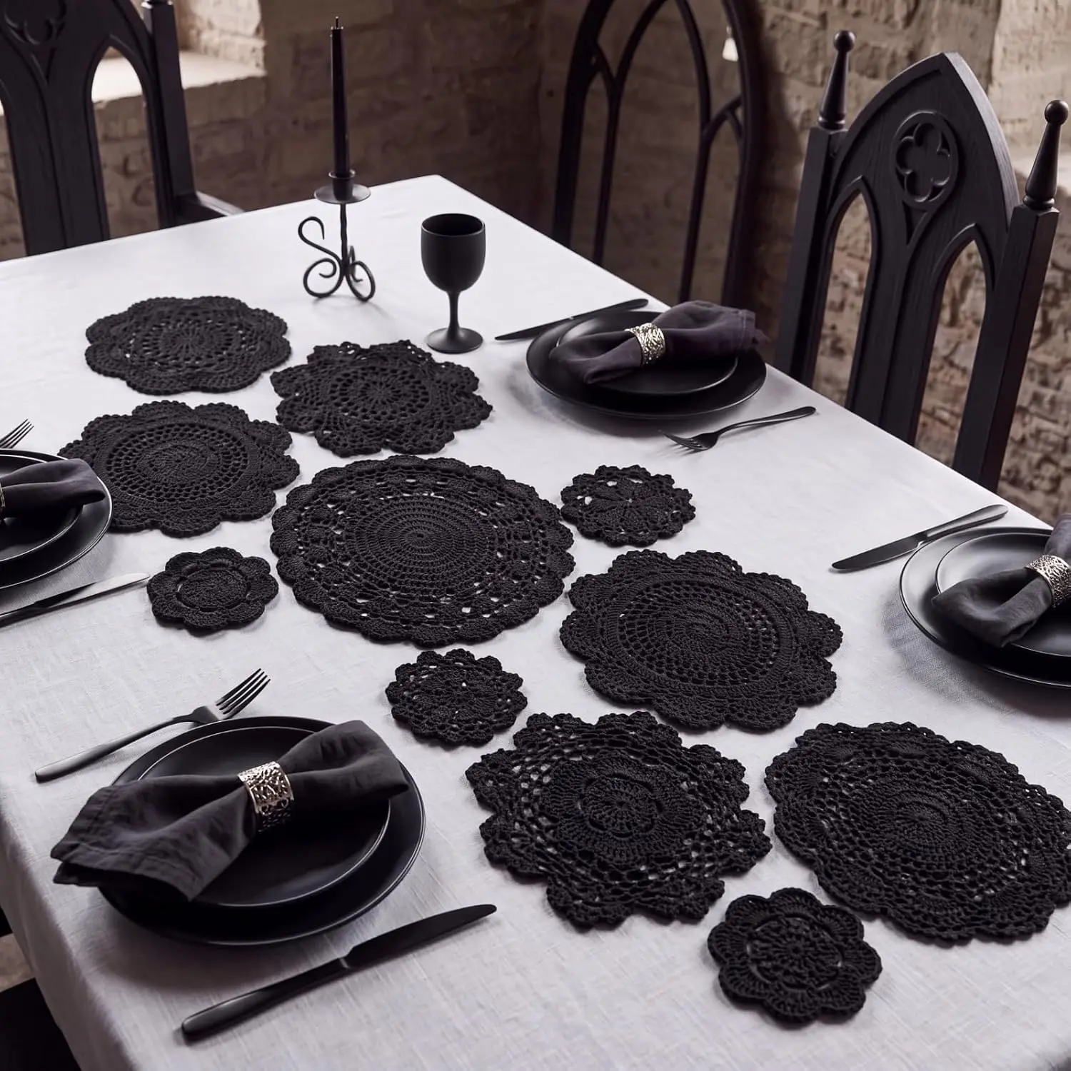 Gothic Halloween Black Crochet Cotton Lace Doilies 11 Pack 4 to 10 Inch Handmade Lace Mats DIY Table Runner Spooky Table Centerpiece Decor for Halloween Dinner Birthday Gothic Party Tabletop Ornament