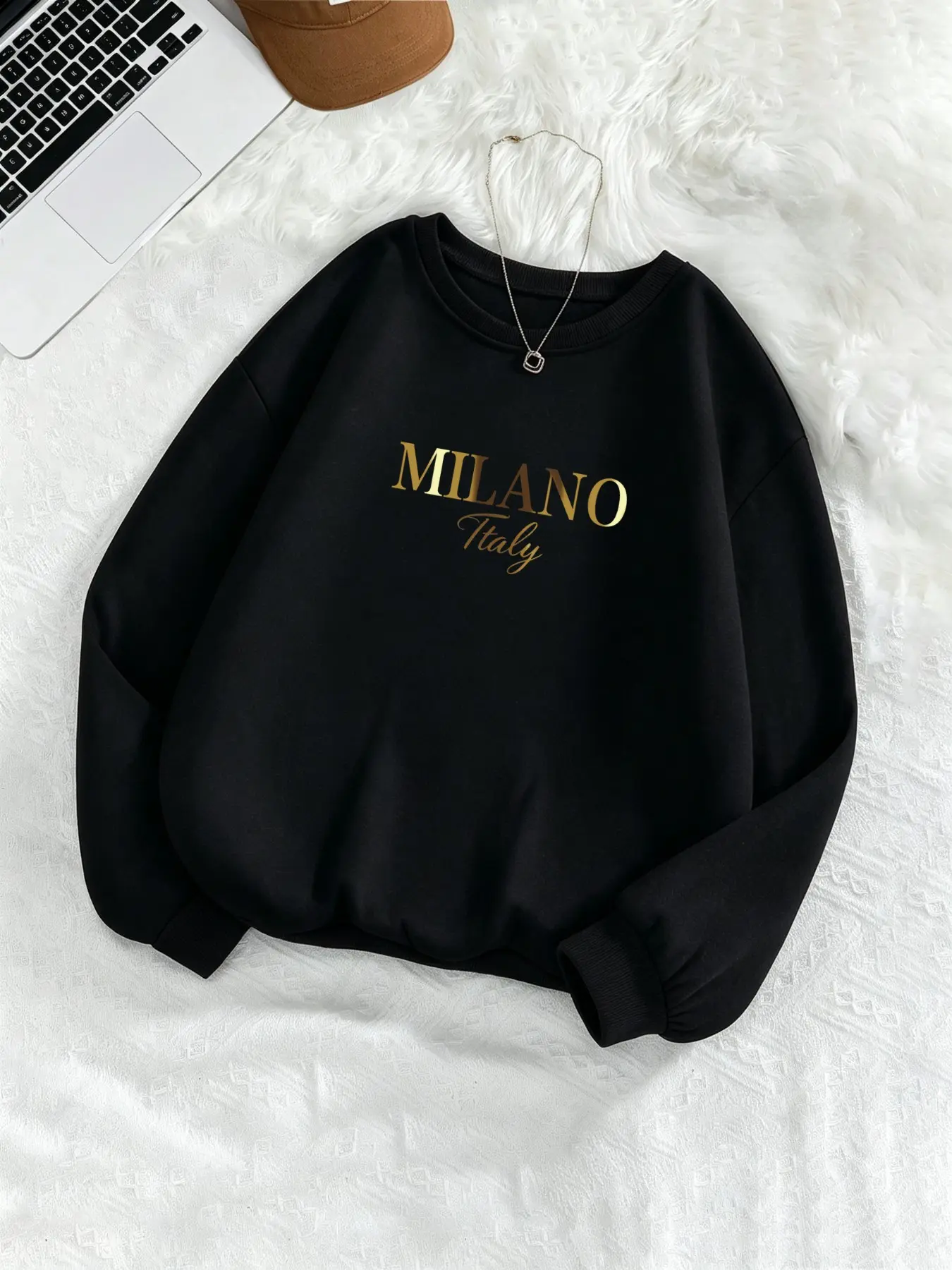 Women's Fashion Round Neck Sweatshirt, Milan Letter Print, Casual Long Sleeve Loose Fit, Perfect for Fall & Winter