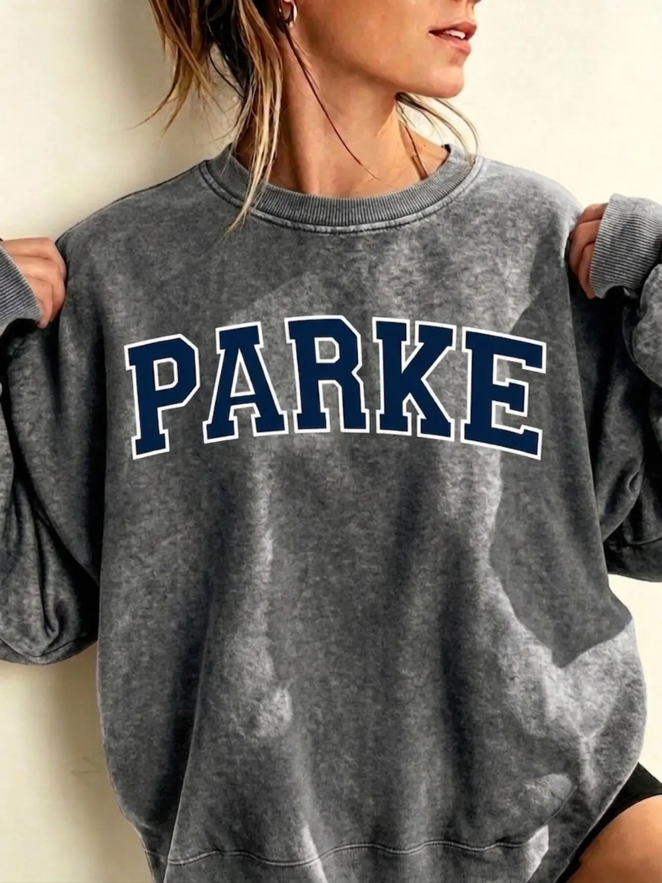 Women's Vintage-Style Varsity "PARKE" Letter-Print Oversized Crewneck Sweatshirt – Washed, Distressed Look – Drop-Shoulder Long-Sleeve Top (Available in 6 Colors)