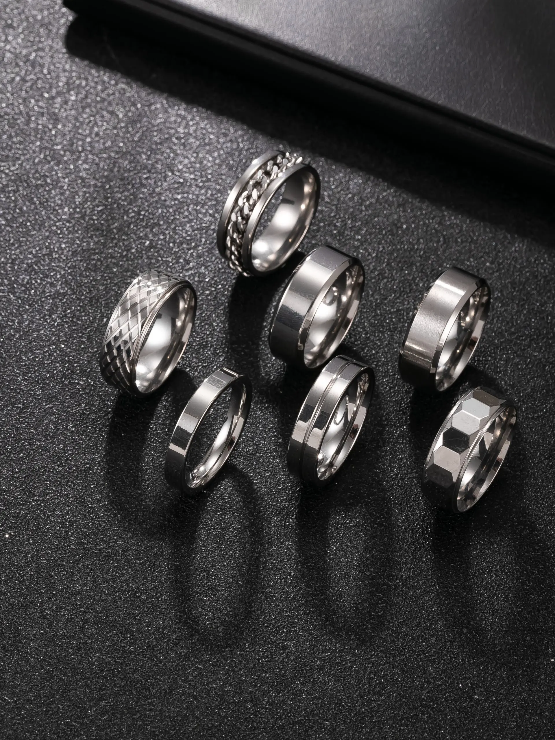 Cross-Border European and American Stainless Steel Jewelry, Engraved Roman Letters, Rotatable Chain Titanium Ring, Fashionable Accessory