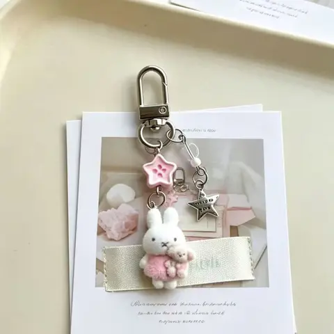 Cute Rabbit Design Keychain, Christmas / Thanksgiving,Fashionable Keychain for Women & Men, Trendy All-Match Keychain for Birthday Gift, Kawaii Keychain for Daily Use