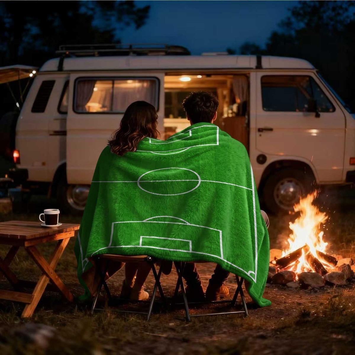 Green Football Field Theme Print Flannel Blanket - Pattern Printed Flannel Blanket - Comfortable Blanket, Soft And Warm, Four Seasons Universal, Suitable For Bed, Sofa, Office And Outdoor Blanket