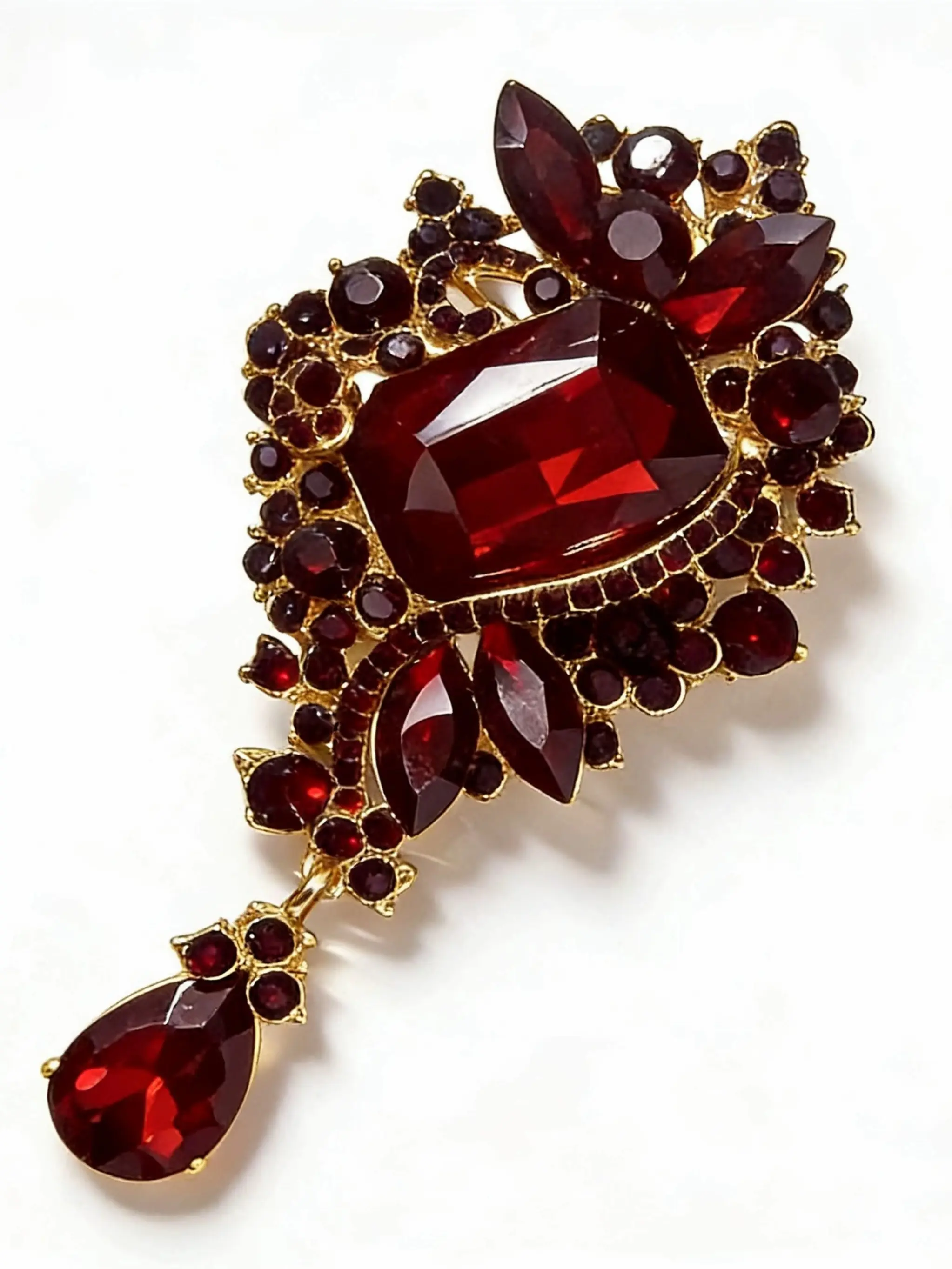2026 New Vintage Court Style Wine Gemstone Brooch for Women, High-End Rhinestone Teardrop Pin, Luxury Accessory for Coats and Dresses
