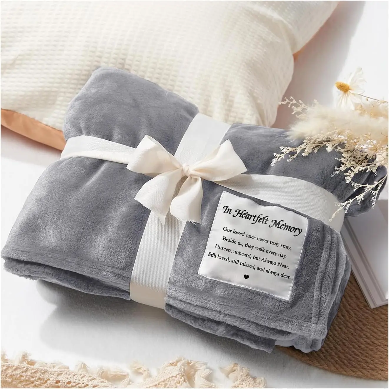 in Heartfelt Memory - Super Soft Memorial Sympathy Blanket,  Bereavement  for Loss of Loved  Mom Dad, Condolences Remembrance Grief  Funeral,  Fleece Throw(50”x60” Light Gray)