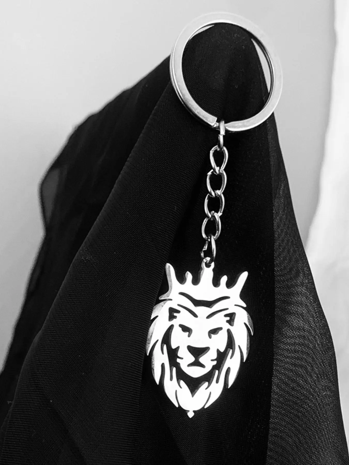 Stainless Steel Lion Head Keychain, Bold Crown Lion Car Key Holder, Creative Anti-Loss Key Chain, Unisex Accessory, Perfect Gift