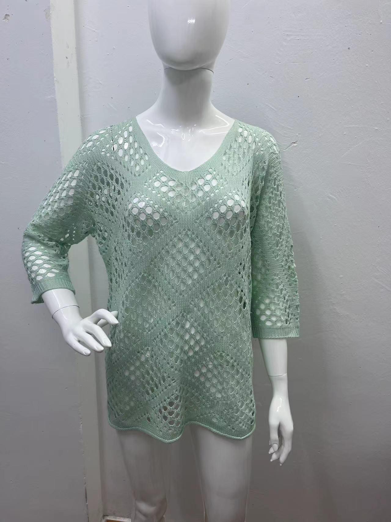 Women's Vintage-Style Knit Sweater, Spring/Summer V-Neck Diamond Pattern Hollow Bat Sleeve Ladies' Sweater Cardigan Knitwear