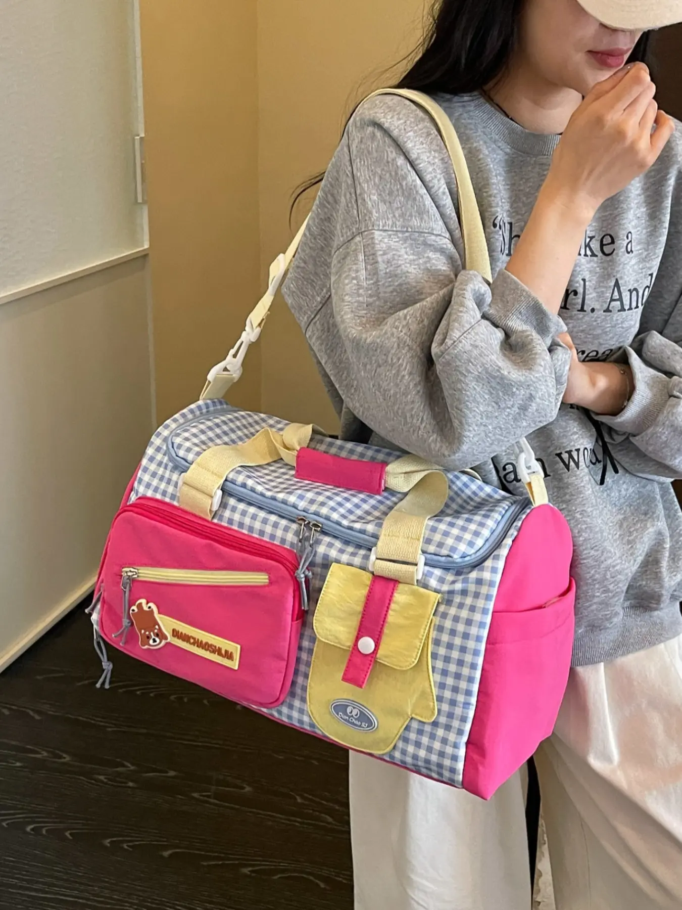 2026 Retro Plaid Sports Fitness Bag, Multi-Pocket Patchwork Duffel, Large Capacity, Casual Style, Ideal for Travel, Gym, Camping, Gym Bags
