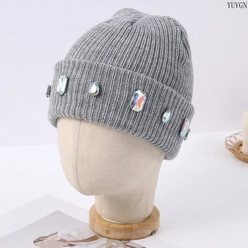 Y2K Sparkly Rhinestone‑Decor Ribbed Knit Beanie, Lightweight Soft Crystal Embellished Skull Cap, Hand‑Washable Trendy Streetwear Headwear for Daily Wear & Holiday Party