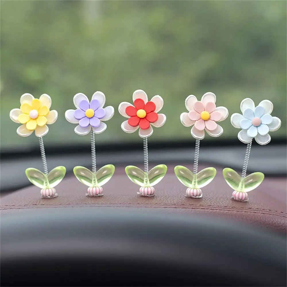 5 count Daisy Cute  Decor for Women,Mini  Flower Rear View Mirror Accessories with Spring Funny Decorations for  Interior  Desk Dashboard Ornament (Six-Petal Flower,  Size)