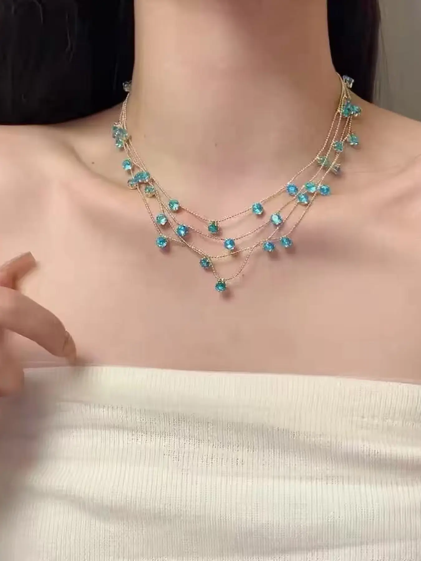Star-Shaped Multi-Layer Blue Crystal Necklace, Sparkling Choker, Unique Design Collar Chain, Fashion Jewelry, Party Accessory, Daily Wear