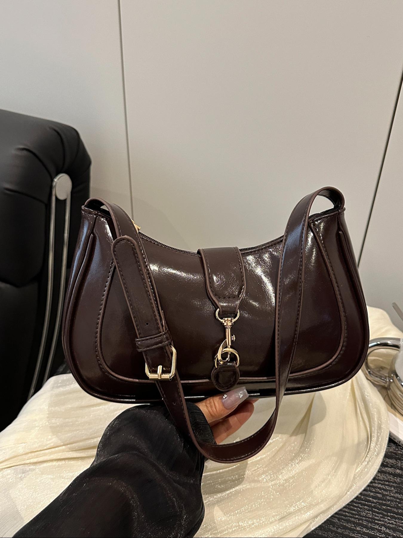 Chic Women's Crossbody Bag, Elegant Bags, Crossbody Clutch Purse, Fashionable and Versatile Underarm Bag for Everyday Elegance, Ideal Gift Suitable for Any