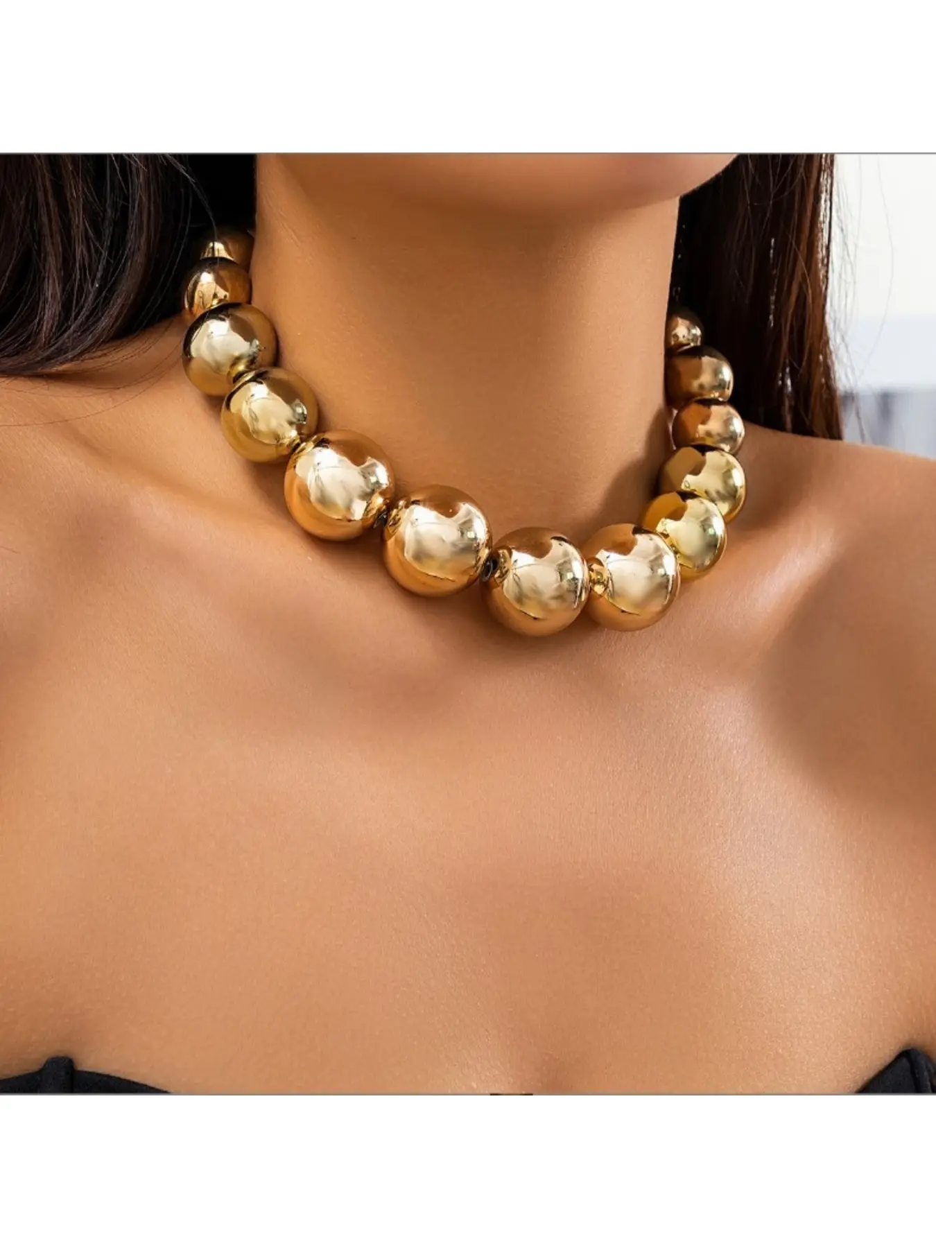 Chunky Graduated Gold Ball Bead Choker Necklace for Women, Beaded Choker, Large Round Polished Metal Bead Collar Necklace, Bold Statement Vintage Glam Jewelry for Party Club Daily Evening Wear