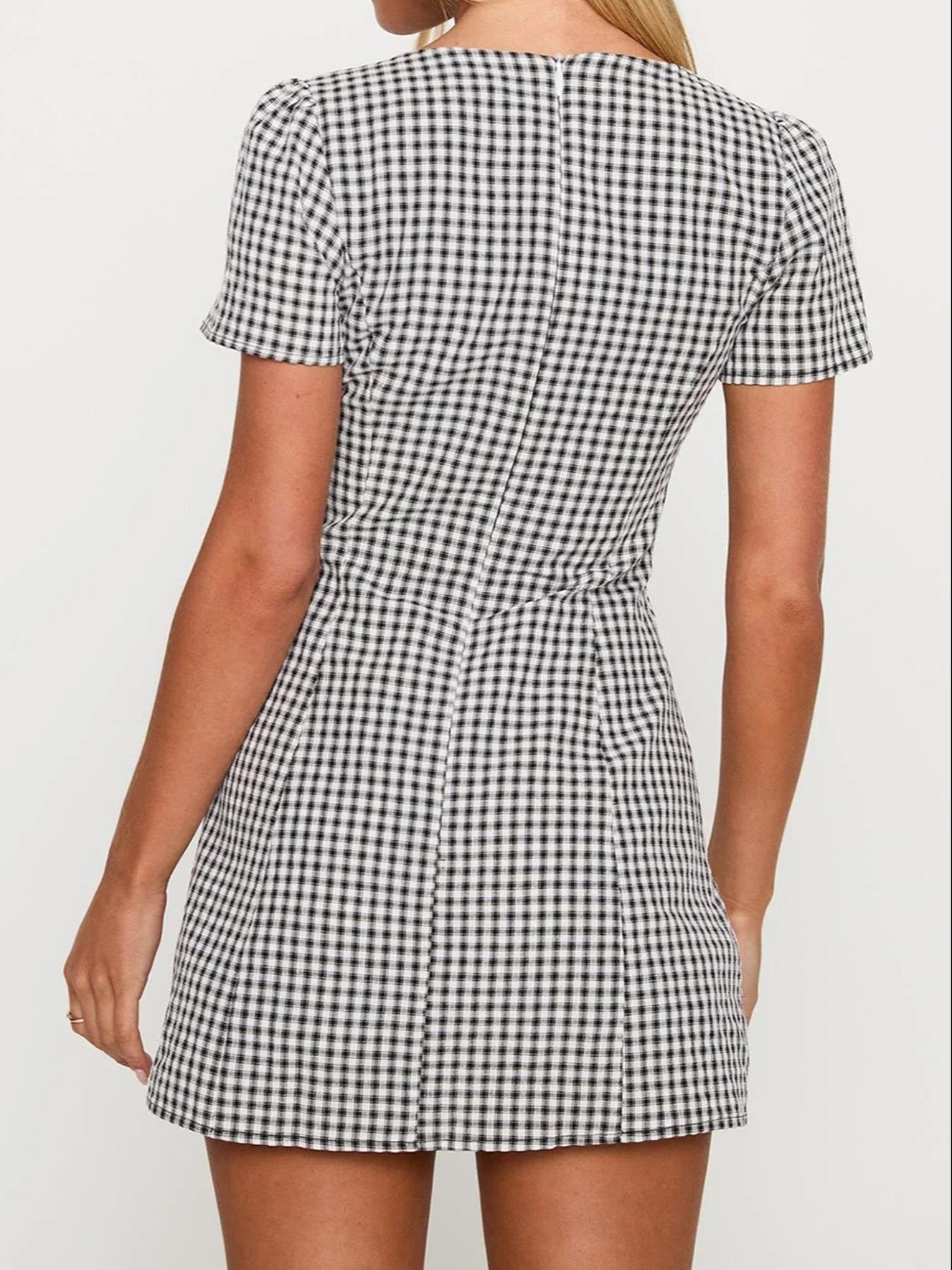 Women's Plaid Print Button Decor V Neck Dress Casual Basic Fashion Short Sleeve Dress for Daily Outdoor Wear Ladies Clothes for All Seasons Sexy Shirt Mini Dress Womenswear