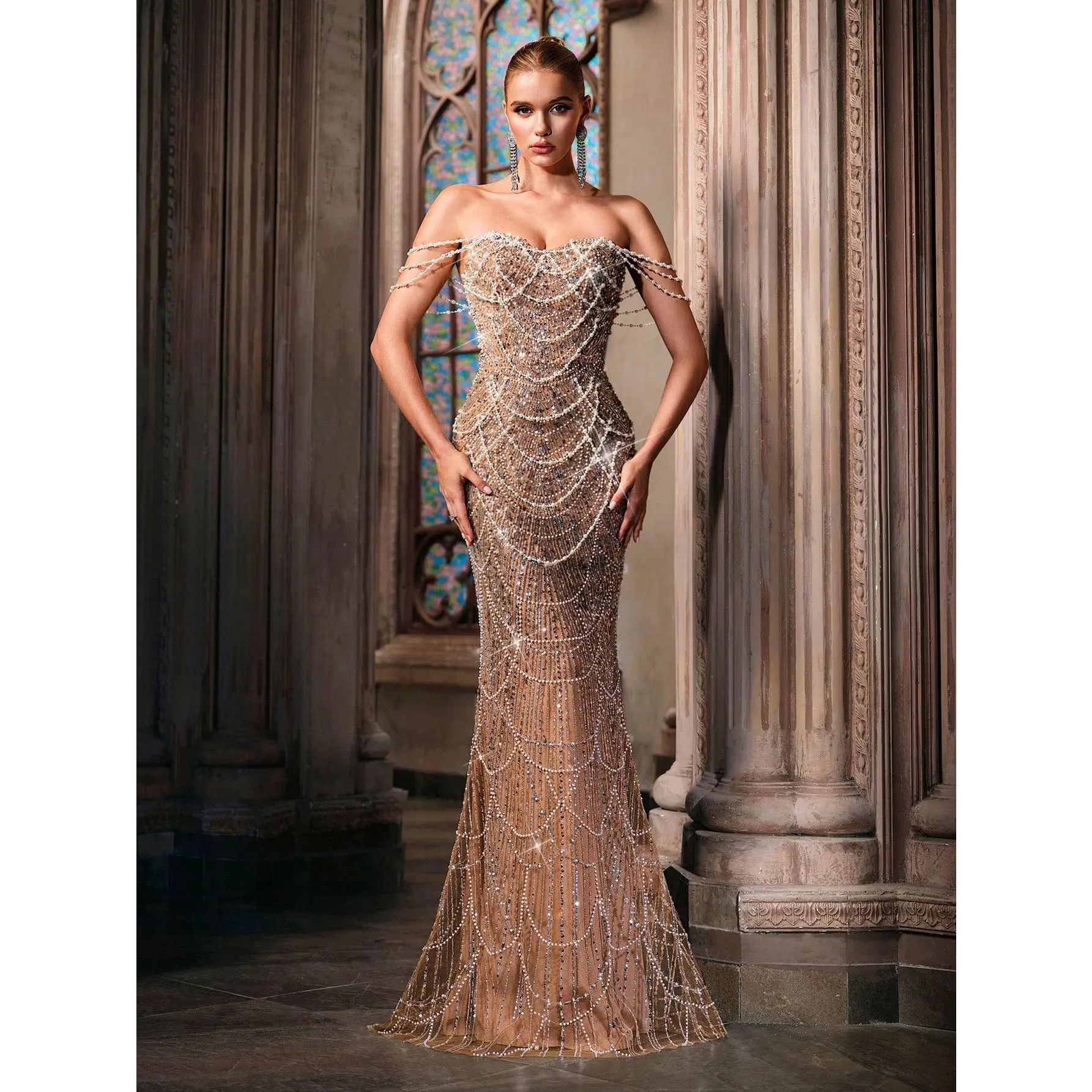 Women's Sweetheart Chain Strap Pearl Sequin Mermaid Maxi Gown, Floor Length Formal Dress For Prom, Concert & Award Ceremonies