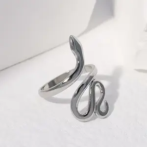 [Snake Ring] 1pc Snake-Shaped Stainless Steel Hydraulic Ring. The Serpent Symbolizes and Renewal in Ancient Greek Mythology, Representing the God of Medicine Asclepius; In Egyptian Culture, It’s a Sacred Guardian of Protection