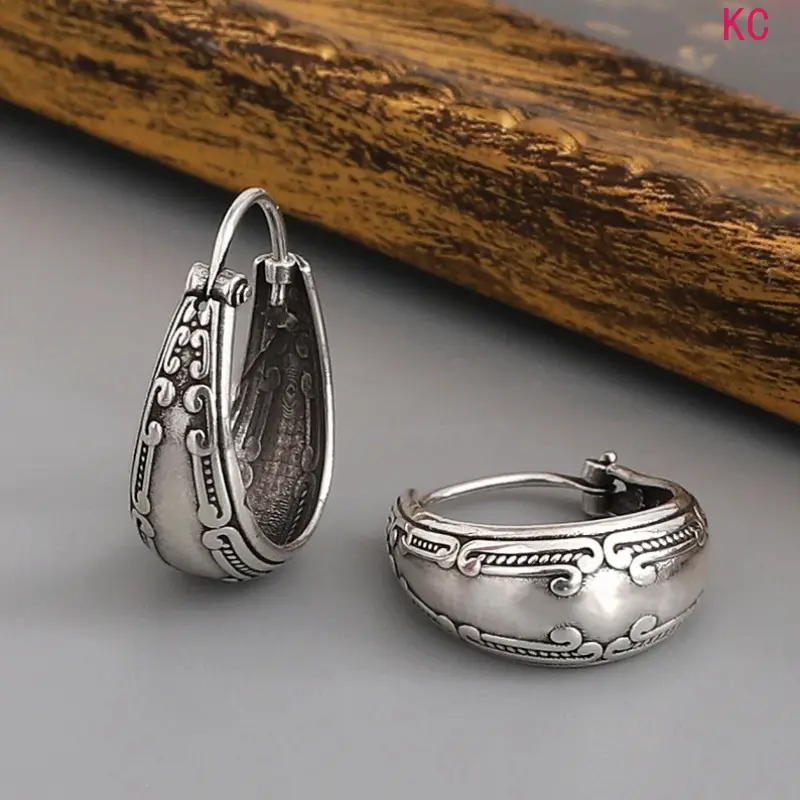 Vintage Engraved Pattern Ear Buckles, Ethnic Style Versatile Ear Jewelry For Women European American Daily Styling