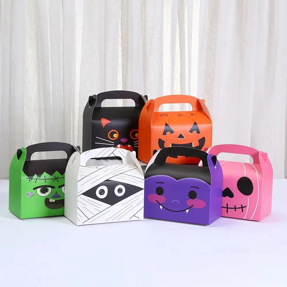 50Pcs Portable Handheld Halloween Candy Boxes Cake Muffin Cookie Snack Paper Gift Packaging Box Halloween Party Favor Treat Boxe