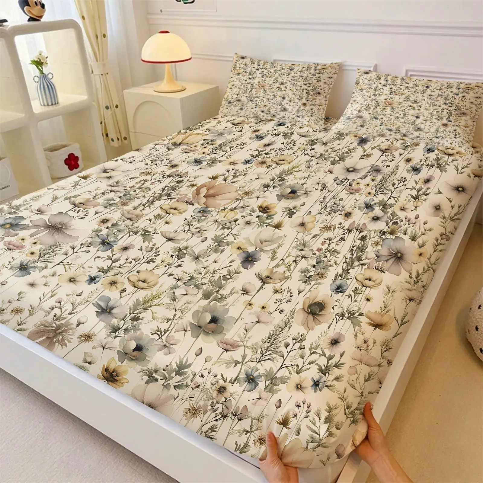 Vintage Watercolor Wild Tulip Floral Fitted Sheet Set, 1 Fitted Sheet & 2 Coreless Pillowcases, Pastoral Low Saturation Morandi Botanical Floral Pattern, Breathable And Comfortable With Deep Pocket Anti-Slip Design,  Bohemian Style Bedroom Decor