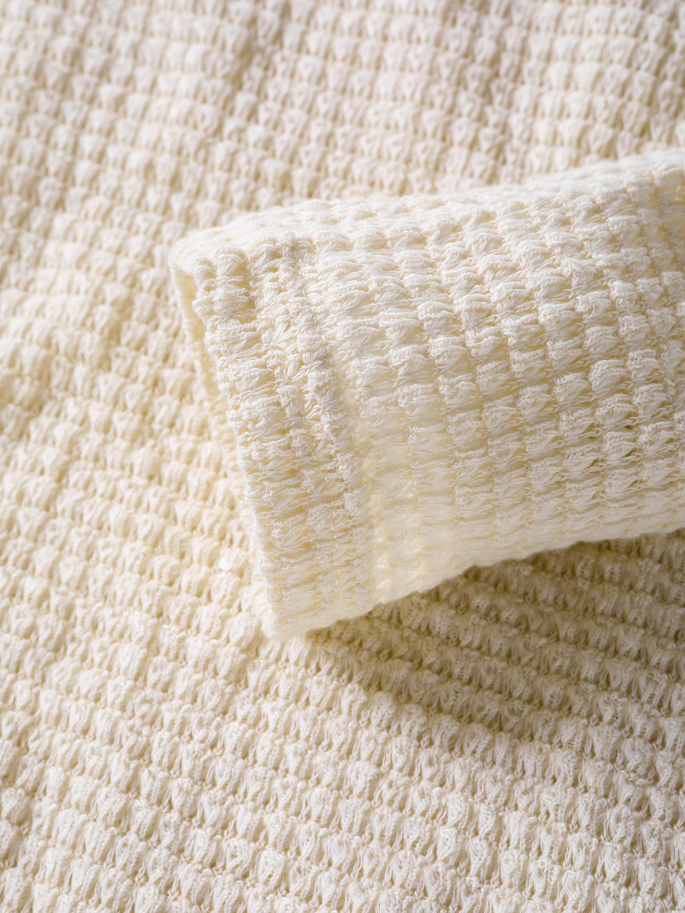 Elegant Women's Slim-Fit Long Sleeve T-Shirt, Plain Pattern Casual Top for Spring & Fall, Lady Comfortable Thin Knit Fabric Daily Everyday Wear