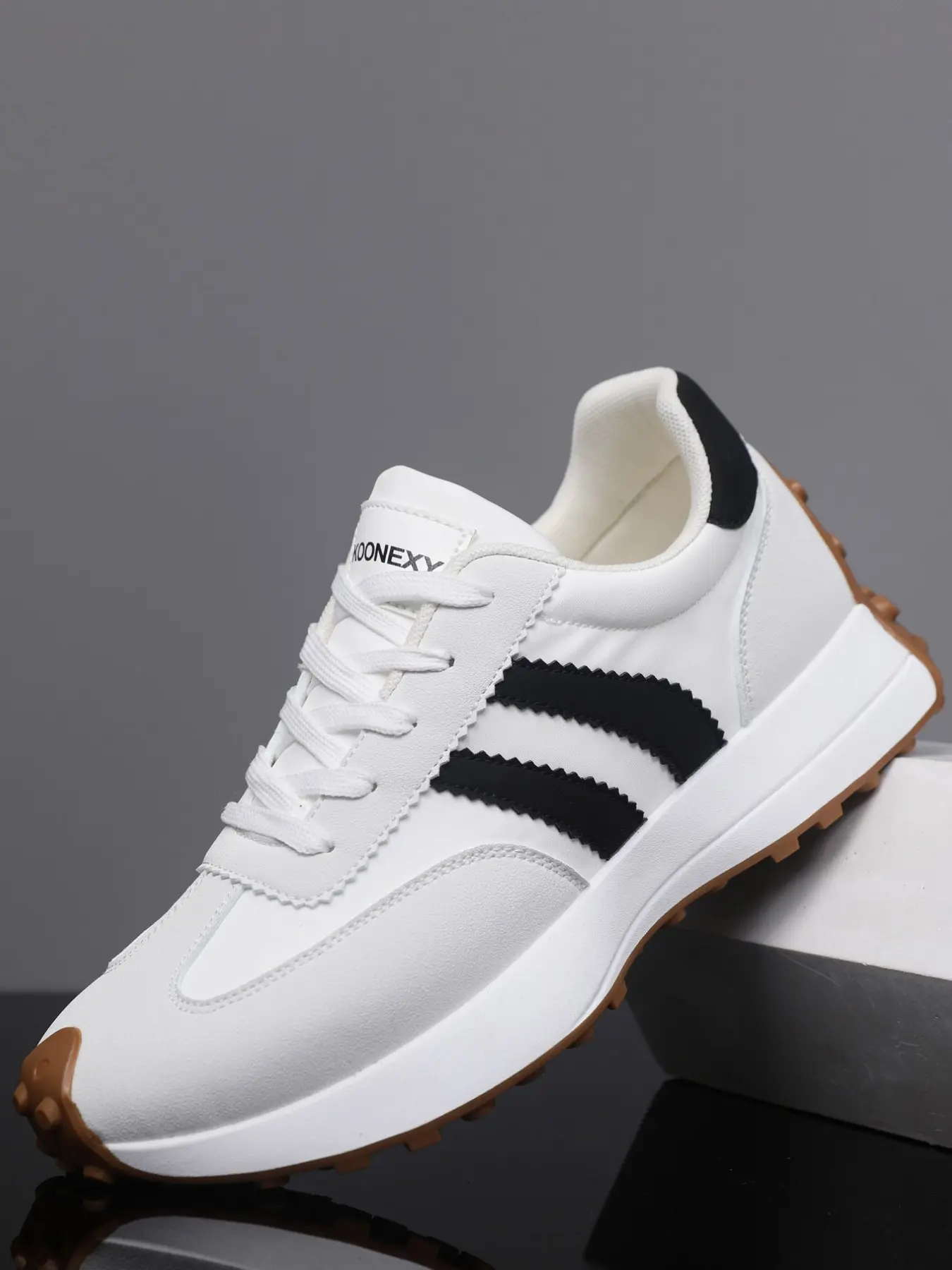Casual Sport Shoes, Plain Design, Less Than Ankle Height, All Seasons Wear, Ideal for Daily Activities & Casual Outings