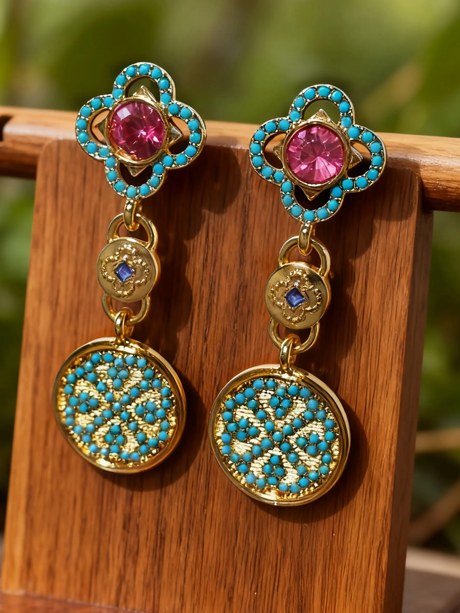 1 pair of elegant and generous pendant earrings for ladies, with a retro Chinese style, suitable for daily wear, parties, weddings, and all-year-round use — a Bohemian elegance gift