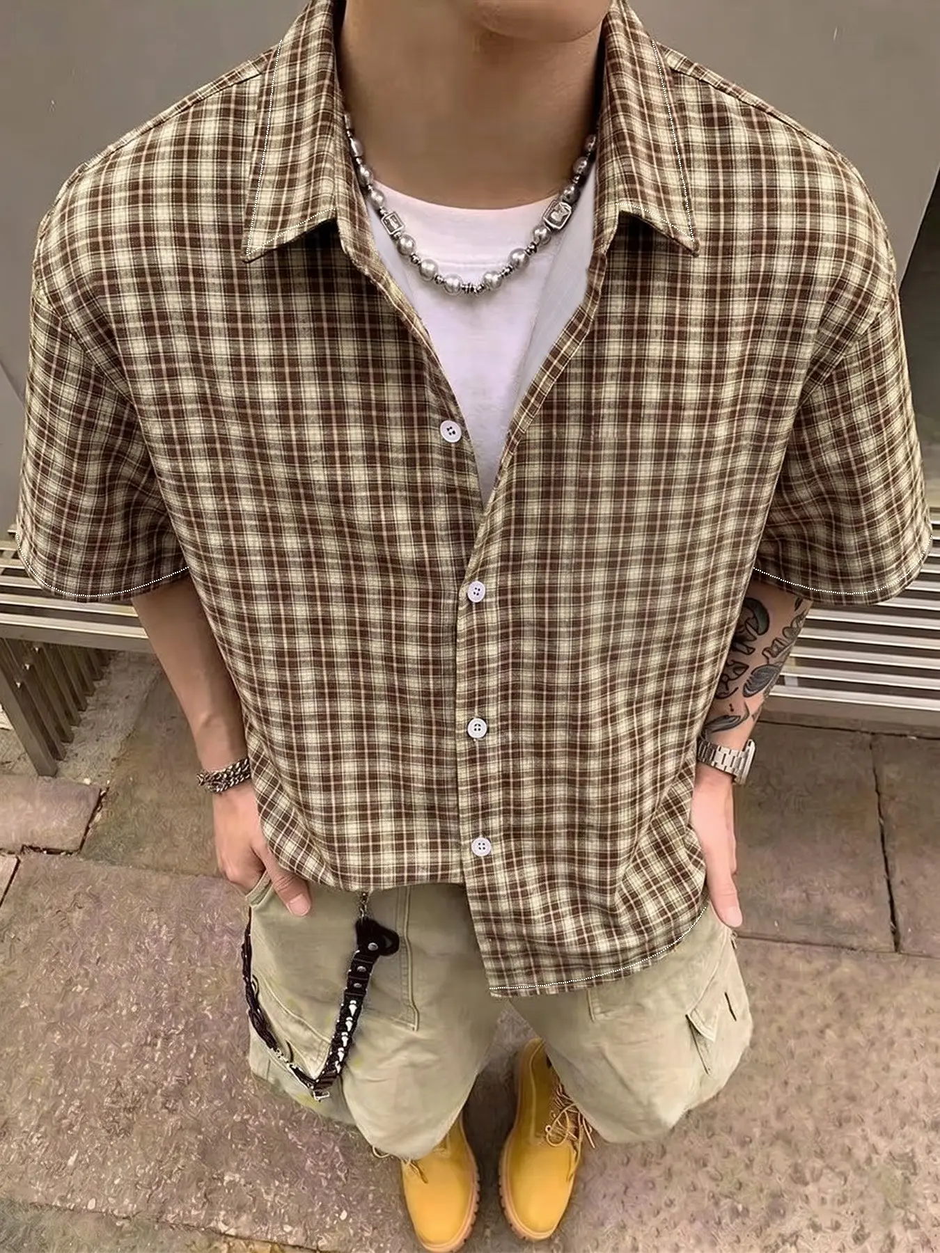 Viral Old Money Aesthetic Men's Brown Beige Plaid Camp Collar Shirt, Oversized Boxy Short Sleeve Button-Down, Lightweight Breathable Casual Streetwear Blouse for Summer OOTD & Coffee Date Outfit, Casual Collared, Casual Fashion Shirt