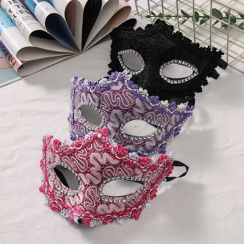 Elegant Plastic Lace Masquerade Mask for Women, Sheer Half Face Single Mask, Lightweight Halloween Cosplay Accessories for Costume Parties, Costume Party