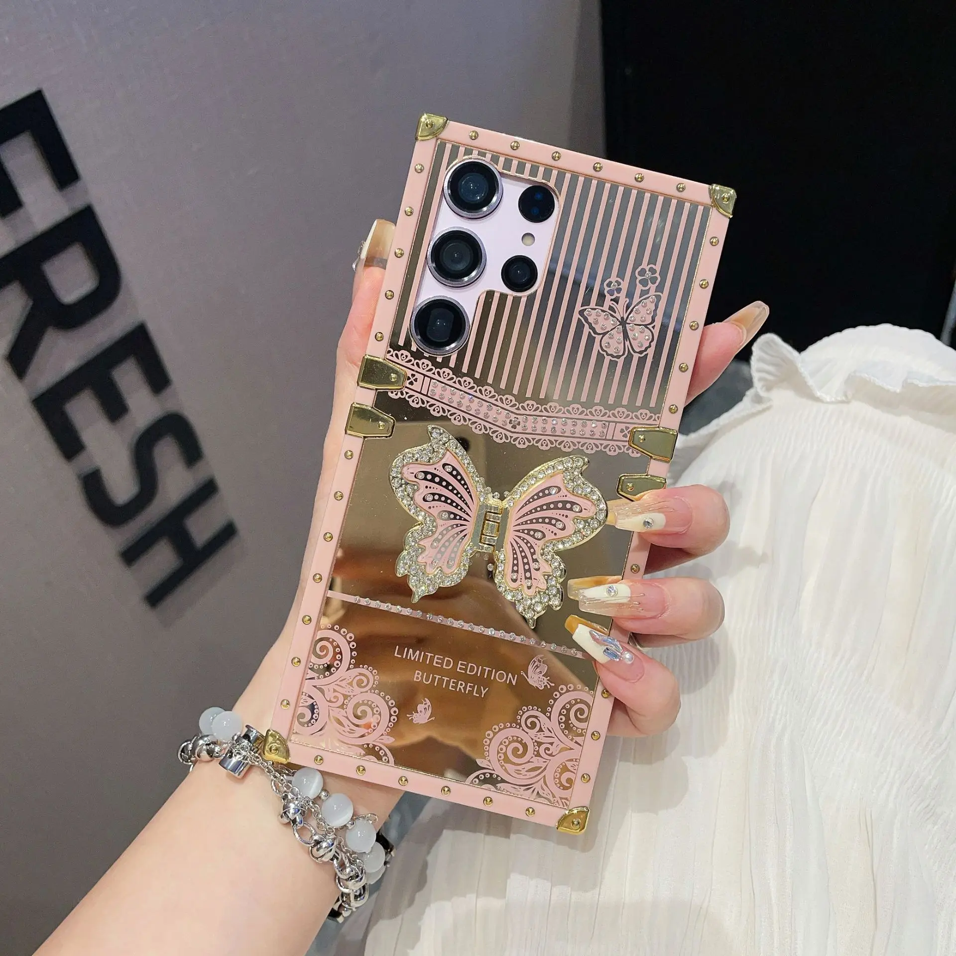 Suitable For Samsung S26 S25ultra S24 S23 S22 Mobile Phone Case Electroplating Mirror Diamond Butterfly Bracket All-Inclusive New A53 Smartphone Protection Cover