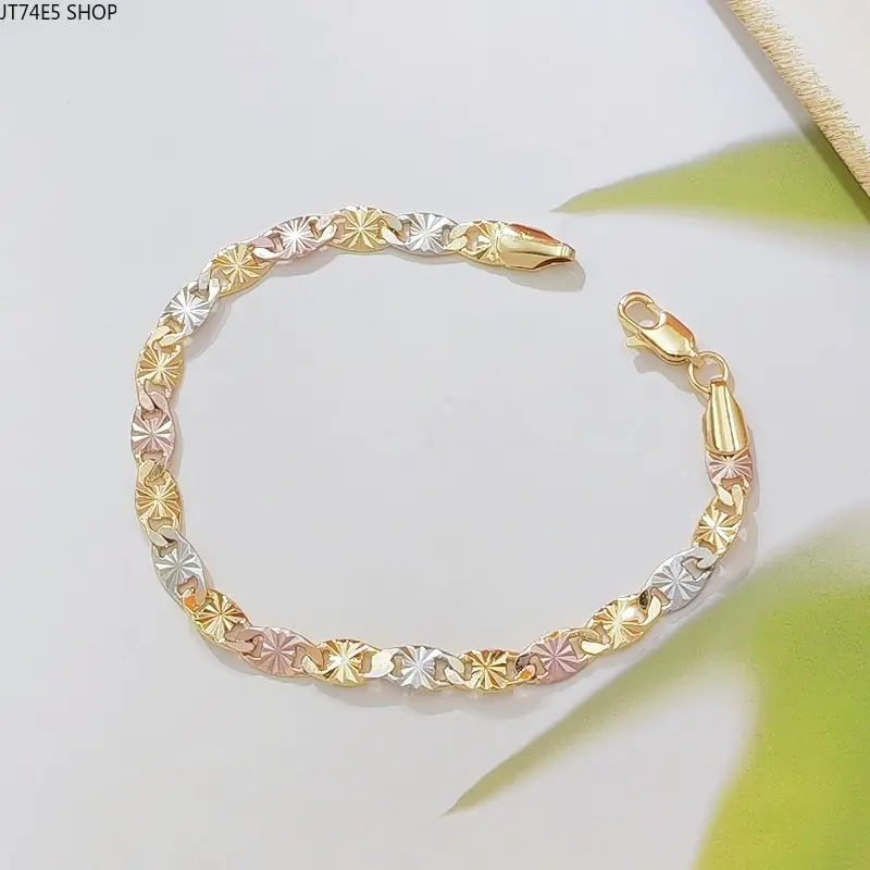three tone mixed color embossed chain bracelet, polished carved textured link wrist jewelry, delicate tri-color stacking bracelet, everyday decorative metal wrist accessory