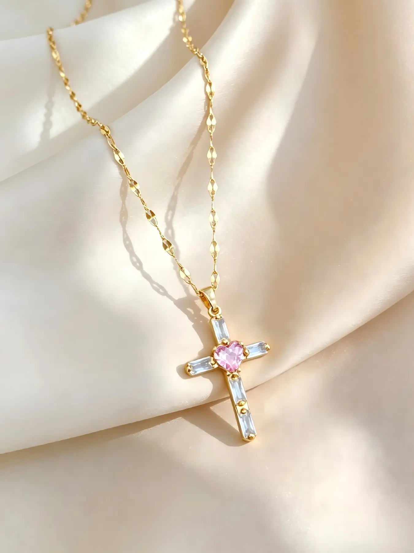Cross Heart Necklace and Star Planet Necklace, Elegant Design, Ideal Gift, Versatile Jewelry, Suitable for Any Occasion