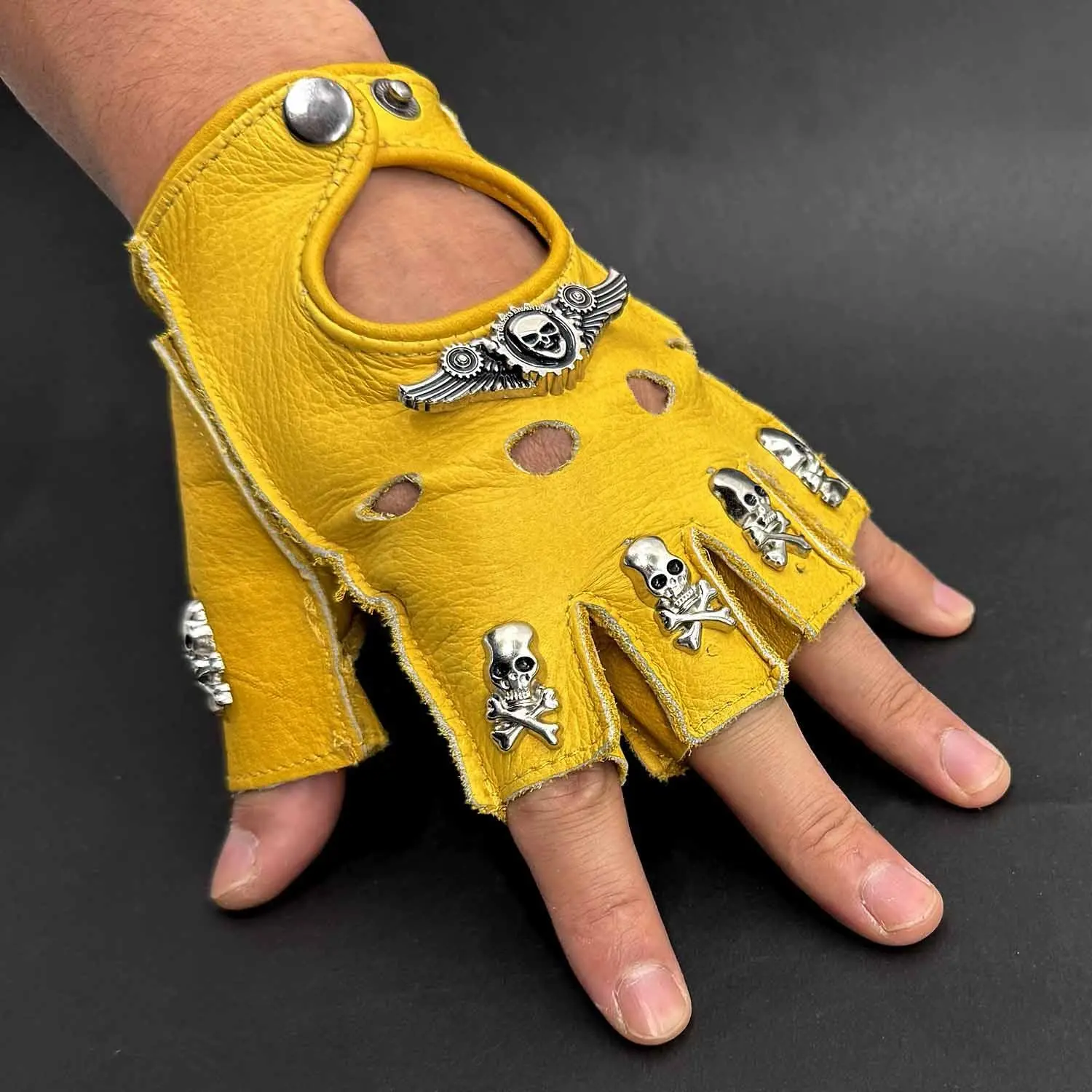 1 Pair Half Finger Genuine Leather Gloves Studded Skull Mens Punk Rock Gloves