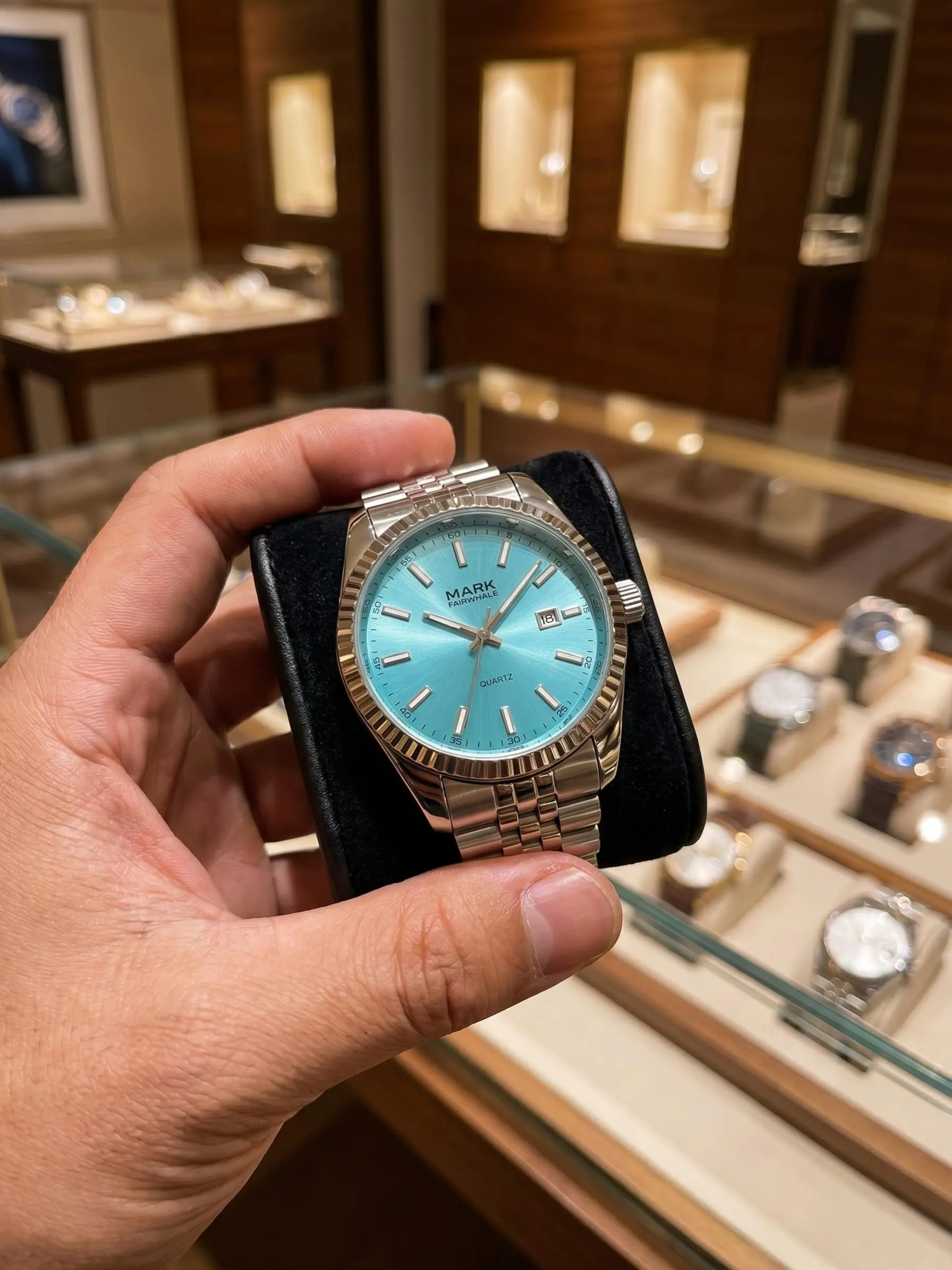 Mark Fairwhale Men's Quartz Watch, Stainless Steel Strap, Round Dial, Date Display, Fashionable, Gift Box Included, Fw-5017