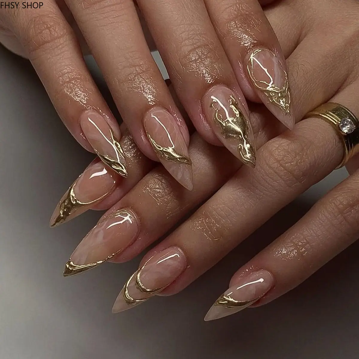 24Pcs Minimalist 3D Gold Foil Press-On Nails, Short Almond Reusable Fake Nails with Chic Gilded Accent, Easy DIY Manicure Set for Women, Perfect Gifts & Daily Wear