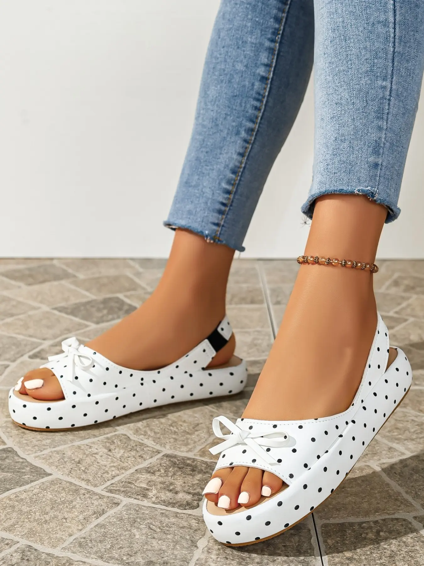 Korean Style Sweet Polka Dot Print Sandals, Bowknot Decoration, Thick Sole, Backless, Elastic Ankle Strap, Soft Bottom, Student Daily Wear