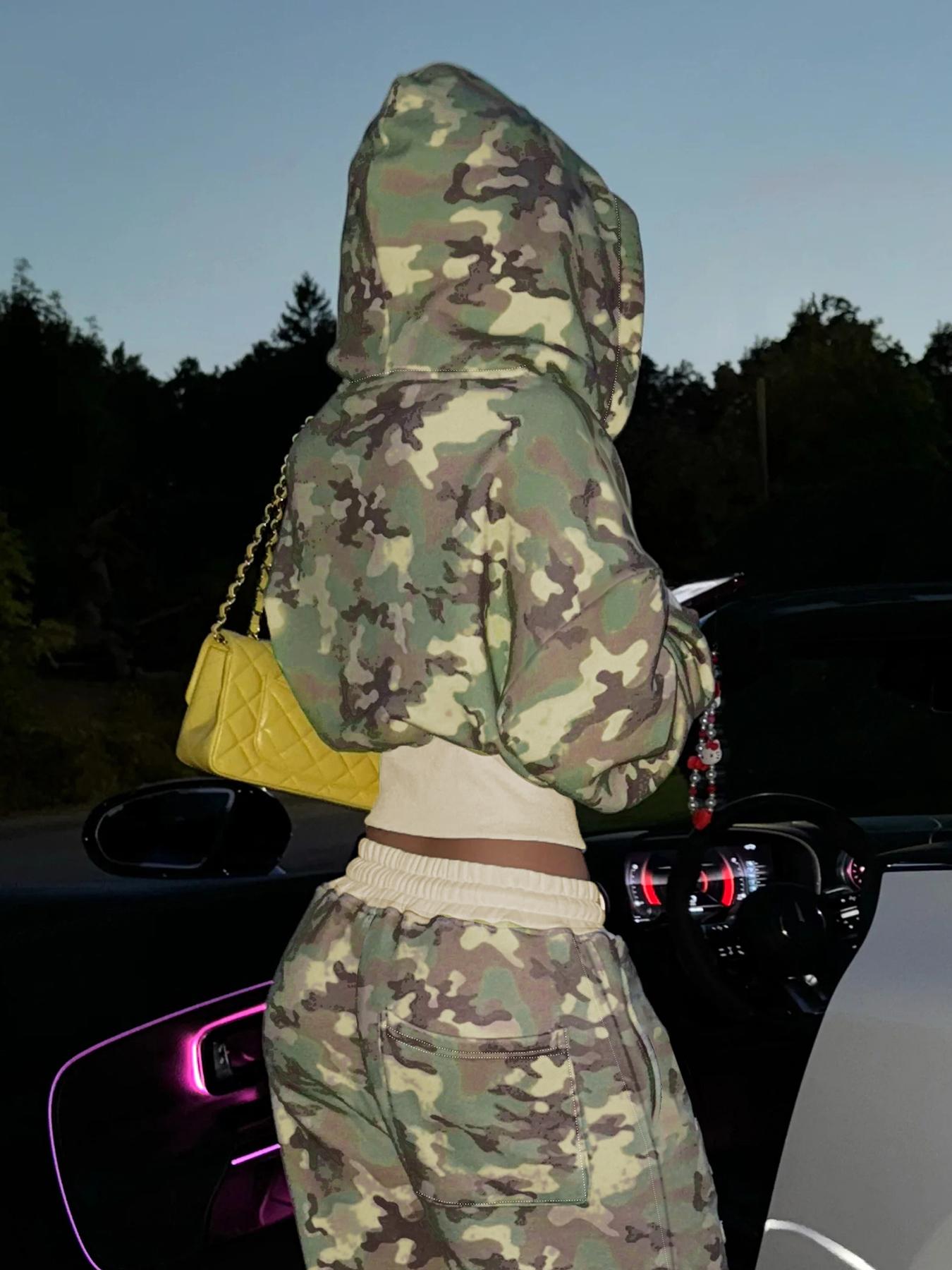 Women's Camouflage Print Zip Up Hoodie Jacket, Casual Drawstring Hooded Fitted Long Sleeve Sweatshirt for Spring & Fall, Ladies Womenswear Clothes for Daily Wear