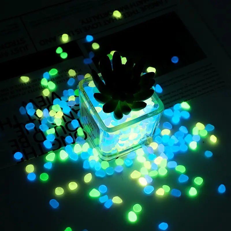 Glow in the Dark Resin Stones, 868pcs Halloween Craft Kit, Spooky Decor, Mosaic & Pumpkin Art, Spooky Glow, Perfect for DIY Projects