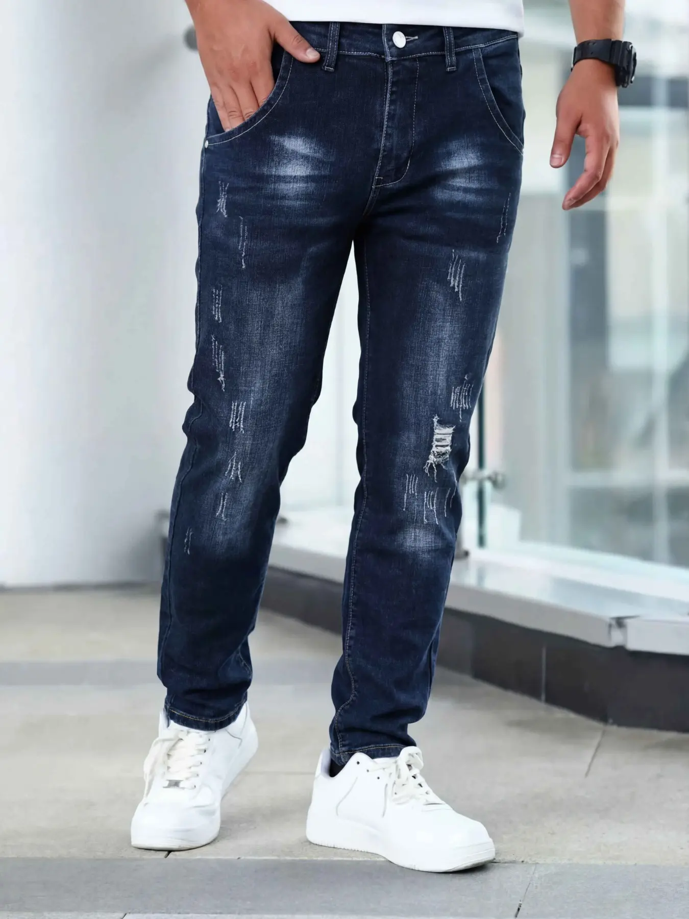 Men's Elastic Jeans, Slim-Fit, Scratch Patch Design, Distressed Look, Fashionable and Versatile, Urban Street Style