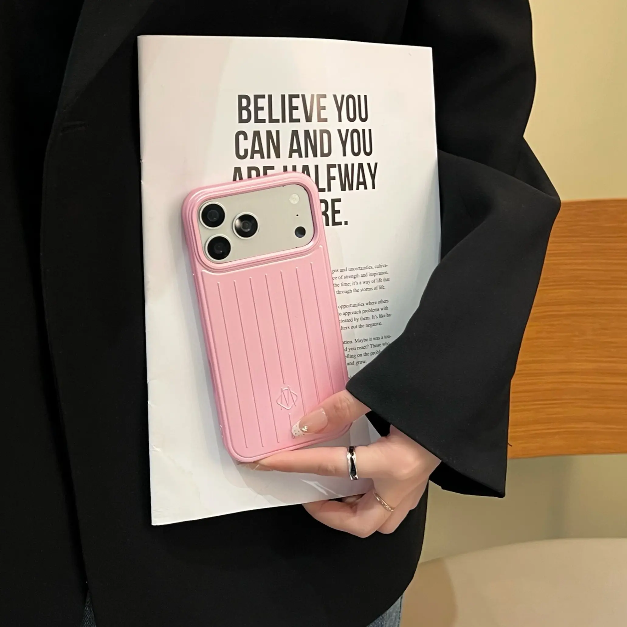 coque luggage phone case is suitable for iPhone17 phone protection case, popular high appearance 16 series phone protection case
