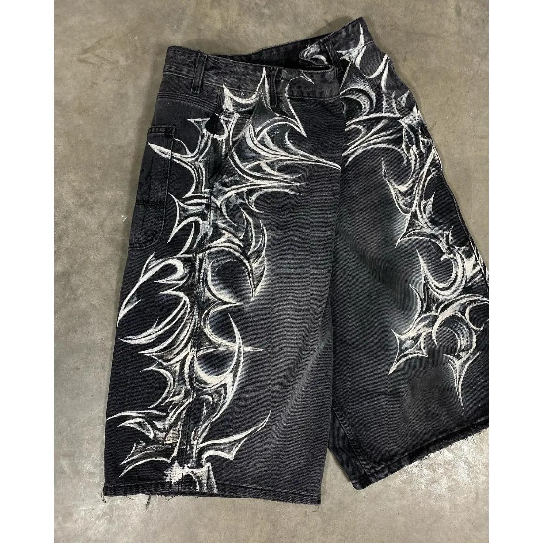 American Retro Gothic Halloween Geometry Graffiti Print Denim Shorts Men Women Y2k Low Waist Baggy Knee Length Jeans Jorts Short Streetwear Trendy Vintage 90s Style Cool Hip Hop Casual Festival Unisex