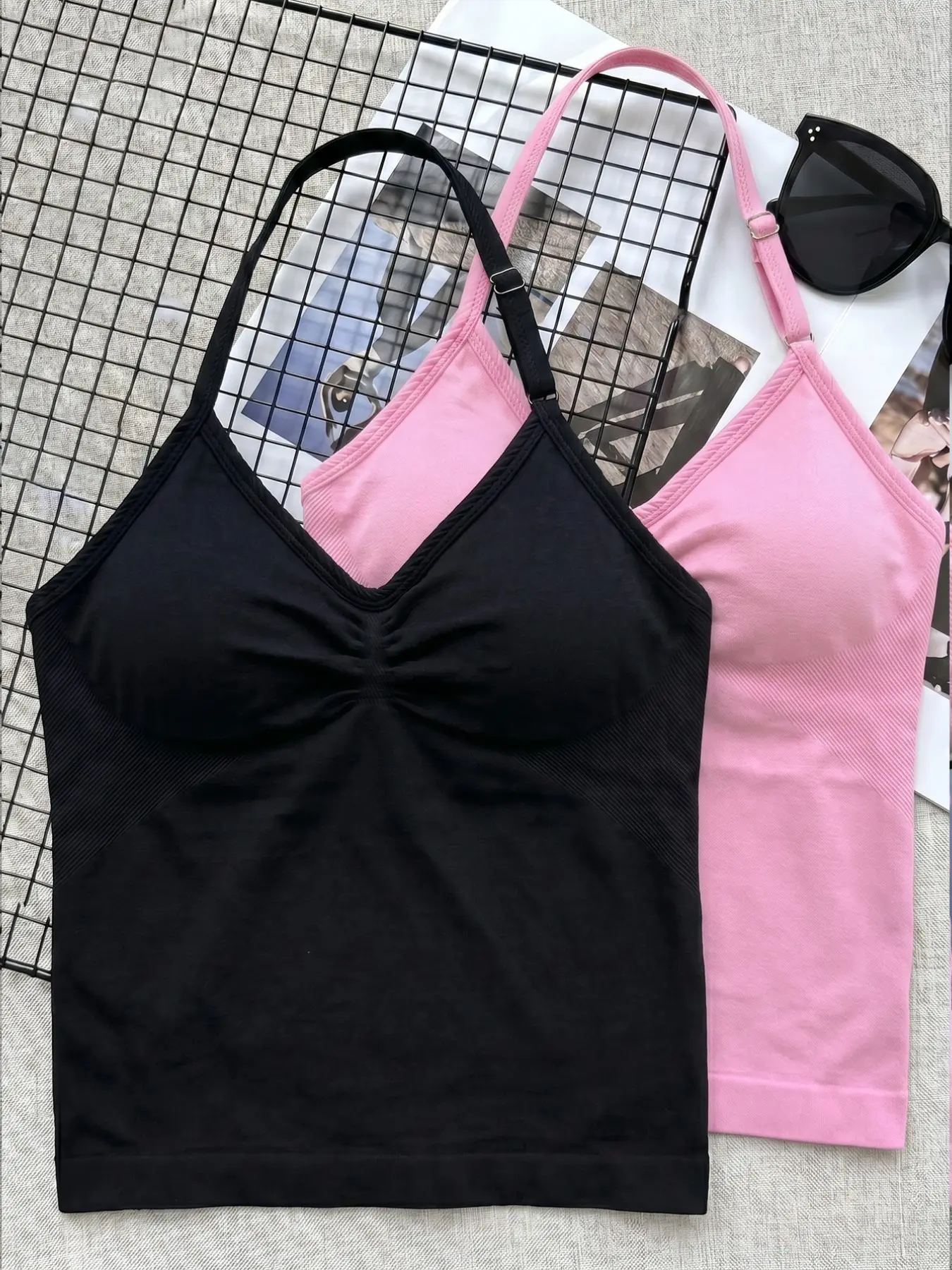 2 Pieces Women's Halter Neck Shapewear Tank Top with Removable Pads, Adjustable Straps Camisole, Seamless Comfortable Tops, All Seasons Top