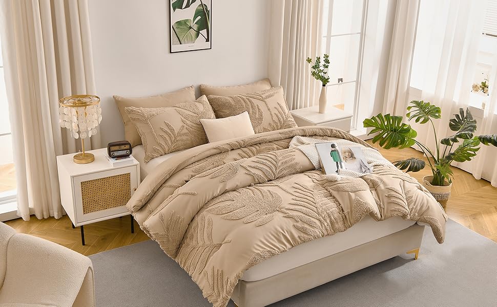 Khaki Queen Comforter Set,Boho Soft Warm Tufted Neutral Bed in a Bag,Lightweight All Bedding with Botanical Palm Leaf Pattern,3 Pieces (Comforter&2 Shams)