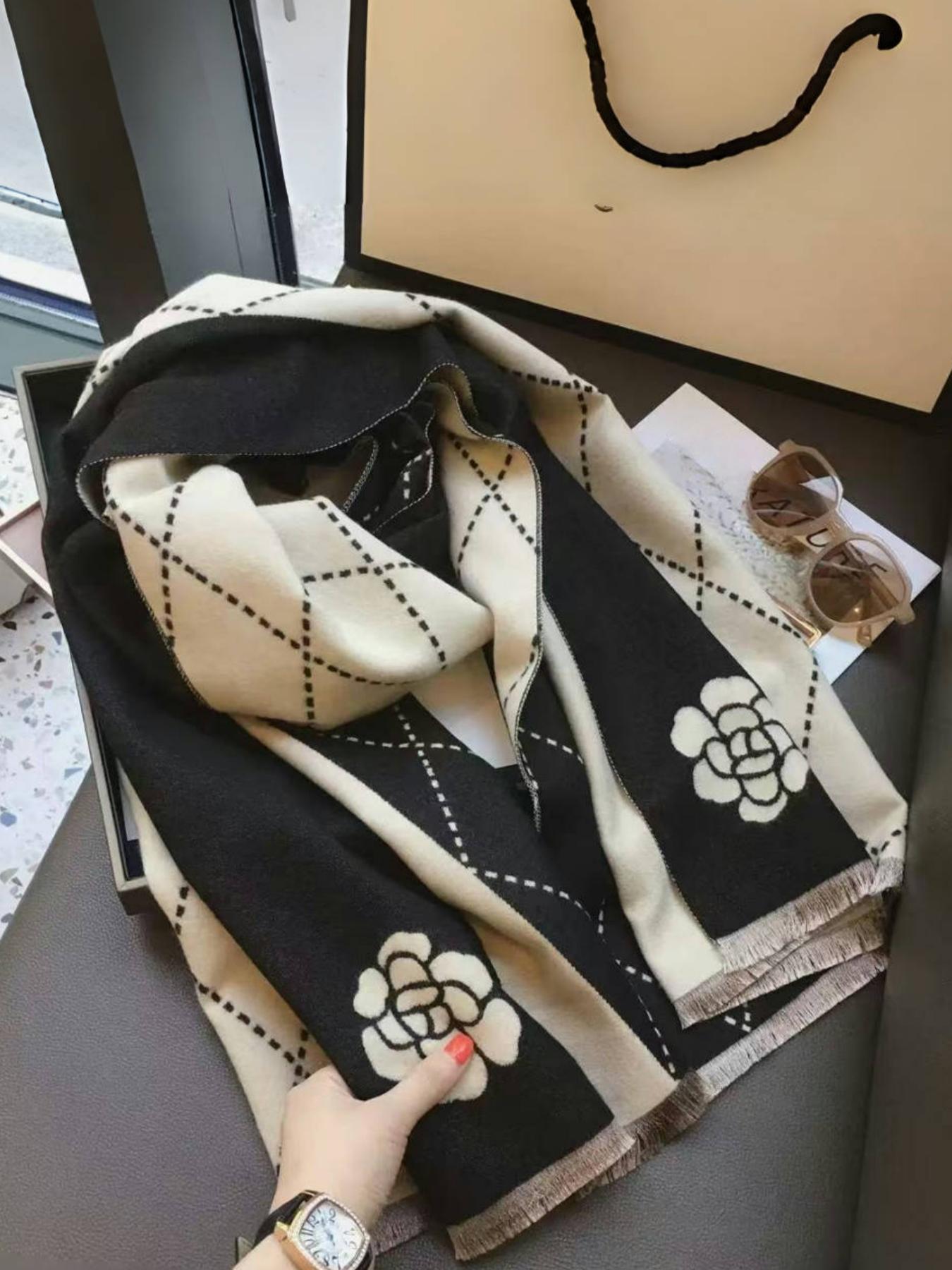 Women's High-End Light Luxury Camellia Imitation Cashmere Scarf, Fashion Evening Shawl, Elegant Soft Warm Winter Accessory, Floral Pattern Shawl