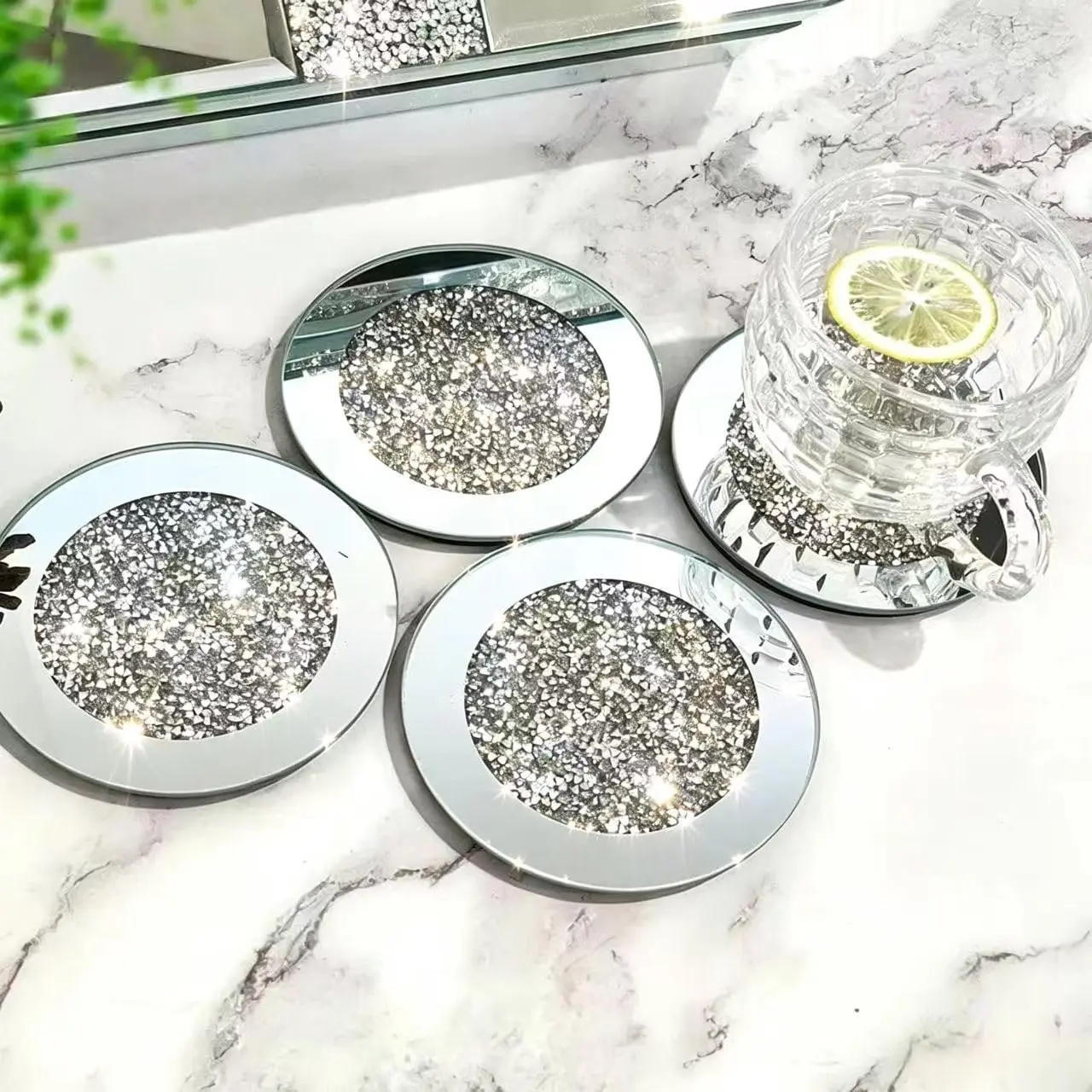 Glass Mirrored Coaster 4 PC, Crushed Diamond Round 4" Cup Mat Decor on Tabletop for Bar Tools Dining Table