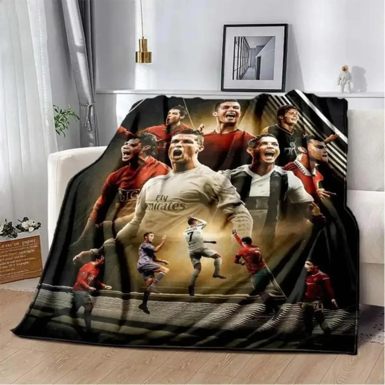 Cristiano Ronaldo CR7 Funny Plush Flannel Throw Blanket Soft Lightweight Soccer Fan Blanket for Living Room Bedroom Bed Sofa Picnic Birthday Christmas Gift for Kids Adults